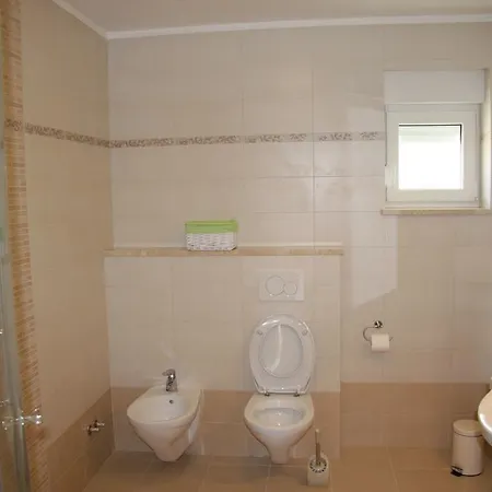 Apartman Car *