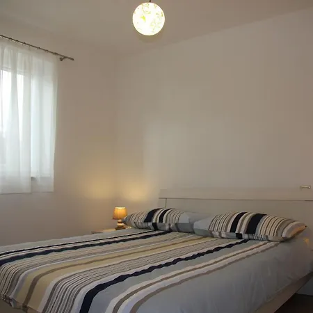 Apartman Car